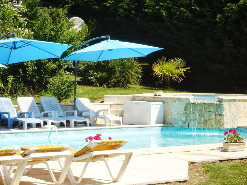 Chambres D'Hotes Domaine De Compostelle Casteide-Candau Ngoại thất bức ảnh