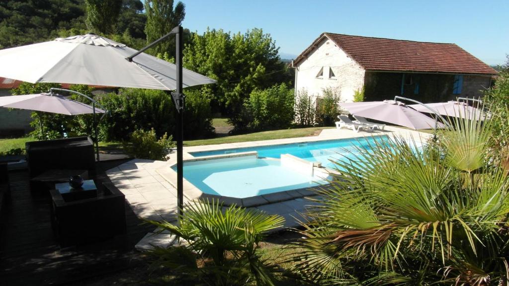 Chambres D'Hotes Domaine De Compostelle Casteide-Candau Ngoại thất bức ảnh